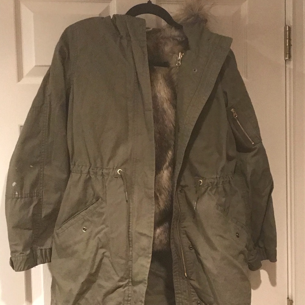 GAP cost with removable fur vest lining.